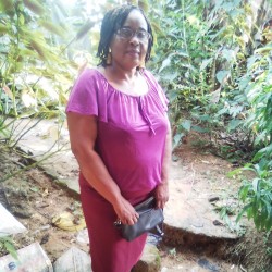 Picture of Romaine65, Woman 57 years old, from Douala Cameroon