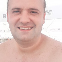 Photo de Liviumihai21, Homme 36 ans, de Bacau Roumanie