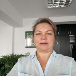 Foto di Daniella, Donna 54 anni, da Bacau Romania