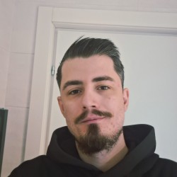 Agence Matrimoniale Bucarest - Foto de Traian94, Homme 31 ans de Bucarest